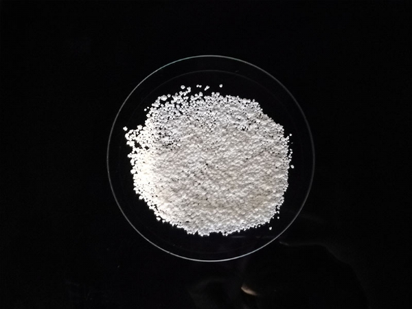 small4_16928592876250883 食用氯化钙5